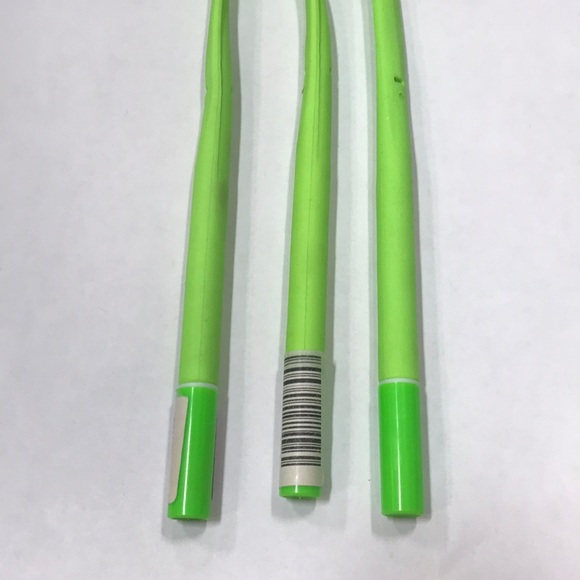 Awesome moldable grass pens!!! - Picture 4 of 6